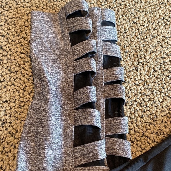 PINK Leggings Size XS in GUC - Picture 3 of 5